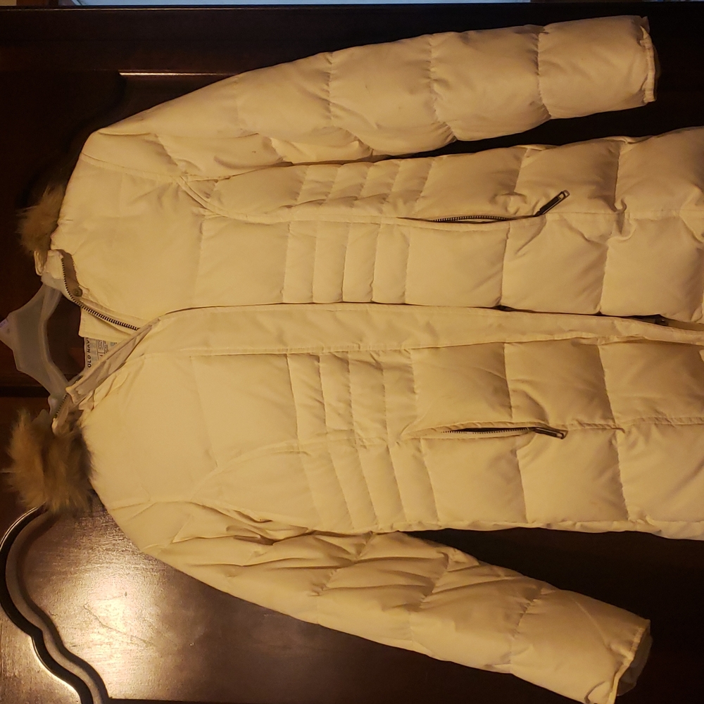 Puff midline coat fur around hood